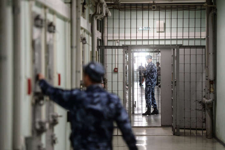 Омбудсмен: у російських в’язницях перебувають дві тисячі українців