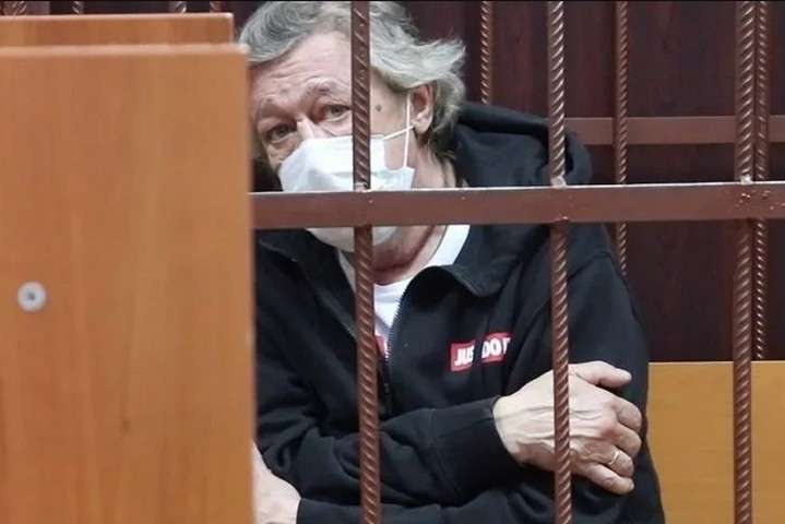 До 12 років в’язниці: акторові Єфремову пред’явили остаточне звинувачення у вчиненні ДТП