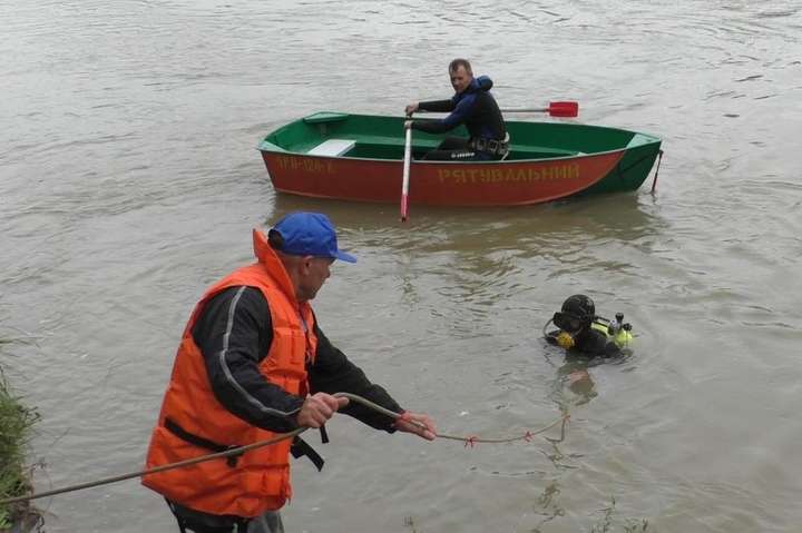 У річці на Буковині потонув 11-річний хлопчик
