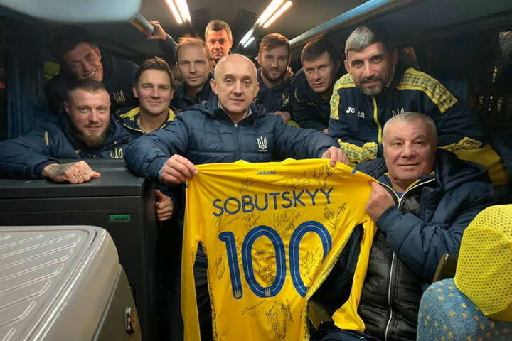 Віцепрезидента Української асоціації футболу довічно відсторонили за побиття судді