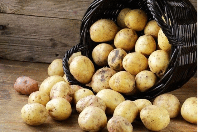 В Україні різко дешевшає картопля