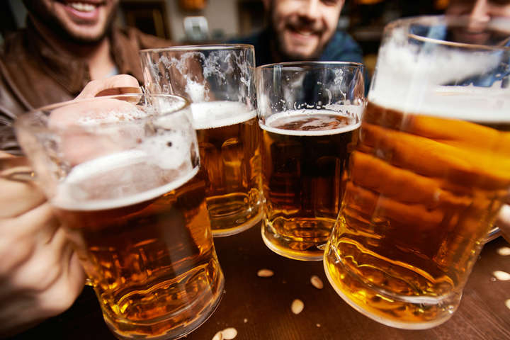 Медики розповіли про негативний вплив пива на серце