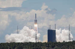  Запуск ракети-носія «Чанчжен-4Б» в Китаї 