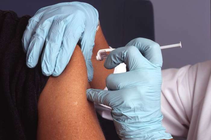В Індії почали тестувати на людях вакцину від Covid-19