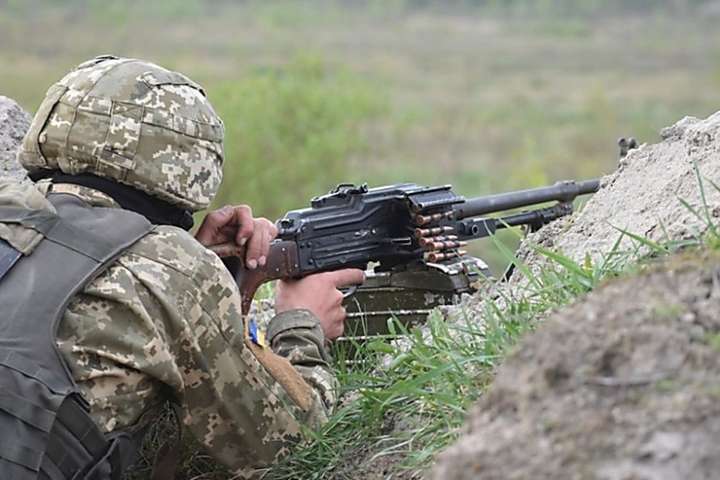 Перед початком перемир'я на Донбасі бойовики поранили одного військового