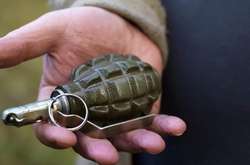 На Прикарпатті чоловік кинув гранату під час застілля: є постраждалі