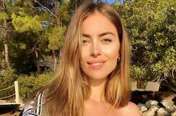 Внучка Ротару в бикини радует фанатов сексуальными изгибами