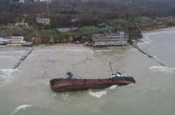 Влада Одеси не називає терміни ліквідації екологічної катастрофи