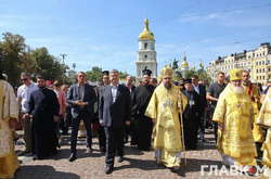 Сьогодні – День хрещення Київської Русі-України