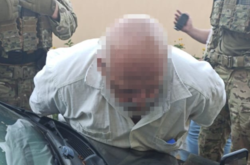 Правоохоронці провели 15 обшуків за адресами проживання та перебування фігурантів, під час яких вилучено речові докази протиправної діяльності.