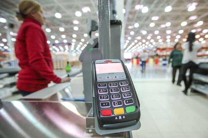 Mastercard запускає послугу зняття готівки на касах магазинів