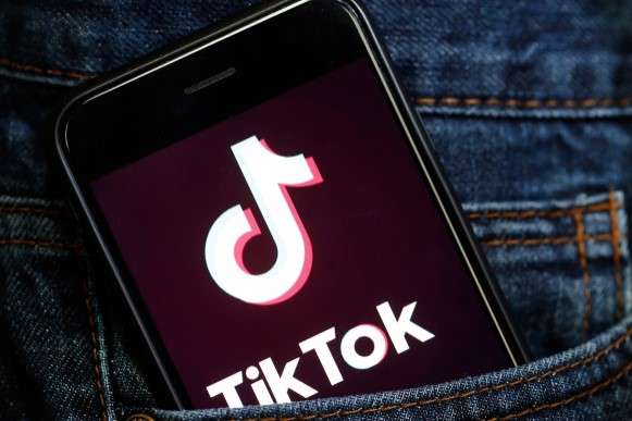 Microsoft призупинила переговори щодо придбання TikTok через Трампа