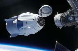 Crew Dragon  відстикувався від МКС
