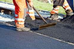 У Києві до ранку перекрили рух на Дегтярівській