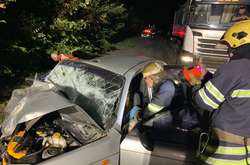  Рятувальниками   було   проведено деблокацію потерпілого водія Daewoo Lanos та   чотирьох   загиблих 