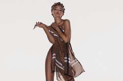 Неотразимая Джиджи Хадид снялась топлес для люксового бренда