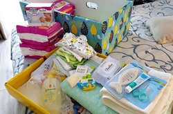 Дитячий фонд ООН закликає уряд України зберегти «пакунок малюка»
