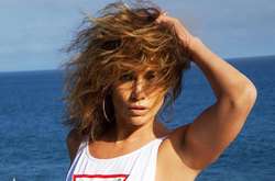 Фото 50-летней Дженнифер Лопес без макияжа вызвало ажиотаж в сети