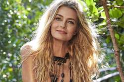  Бывшая американская супермодель Паулина Поризкова Фото: @paulinaporizkov 
  