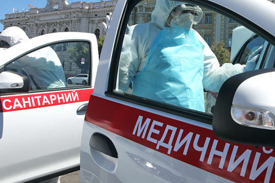 Коронавірус атакує: за добу у Києві півтори сотні нових випадків Covid-19