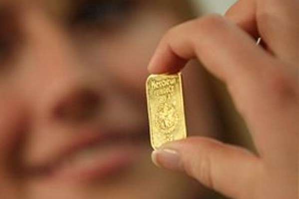 Более $ 2 тысяч за унцию: цена золота установила новый рекорд
