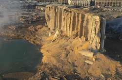  Зруйнований склад для зберігання зерна 