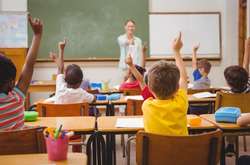 Польща планує у вересні відкрити школи попри пандемію коронавірусу