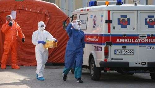 У Польщі посилять карантин через спалах коронавірусу 
