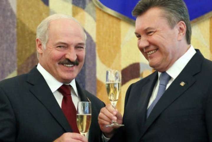 Лукашенко розповів, як Янукович вихвалявся своїми амурними подвигами перед іншими президентами