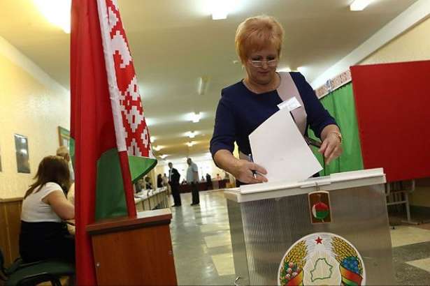 Вибори у Білорусі: у мережу потрапив запис, як виборчу комісію з Мінська навчають «правильно» рахувати голоси