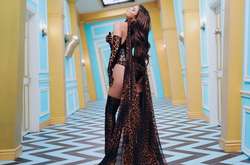 Самая сексуальная миллиардерша снялась в клипе в откровенном боди с леопардом