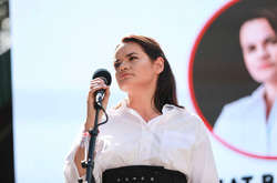 Світлана Тихановська перебуває в Мінську в оточенні членів штабу і журналістів