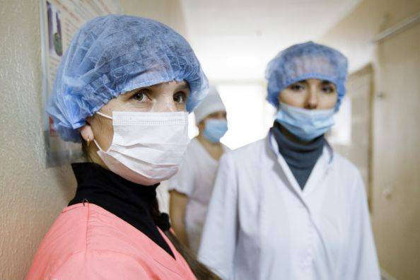 На Буковині головлікар позбавив медсестер «коронавірусних» доплат