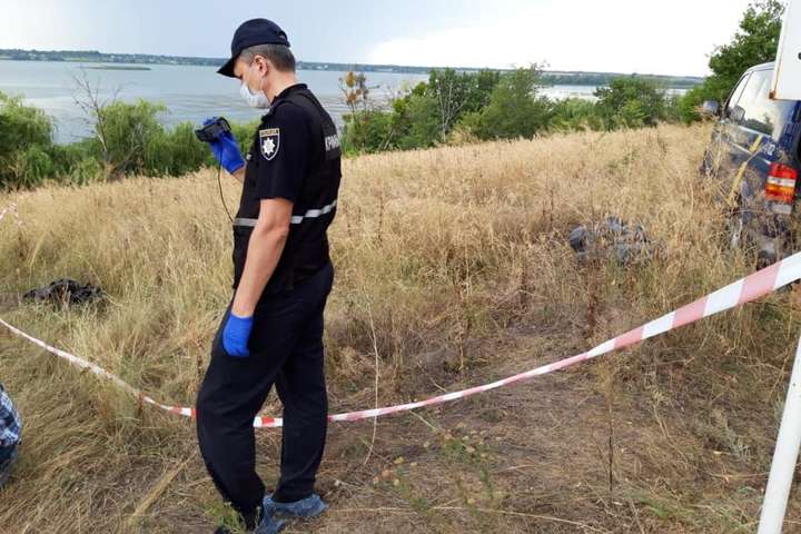 На Київщині знайшли мертвою дівчинку, що зникла в неділю ввечері (фото)