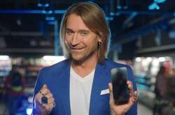 Мережа АТБ вирішила заманити покупців «квартирою з Олегом Винником»