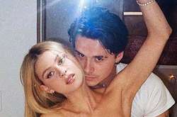  21-летний фотограф Бруклин Бекхэм сделал пикантные снимки 25-летней модели Николы Пельтц 
  