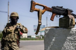 За словами речника, бойові підрозділи Збройних сил України та інших силових відомств, залучених до проведення операції, дотримуються режиму тиші та повністю контролюють ситуацію