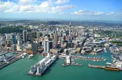 У Новій Зеландії повернтаються до карантинних обмежень