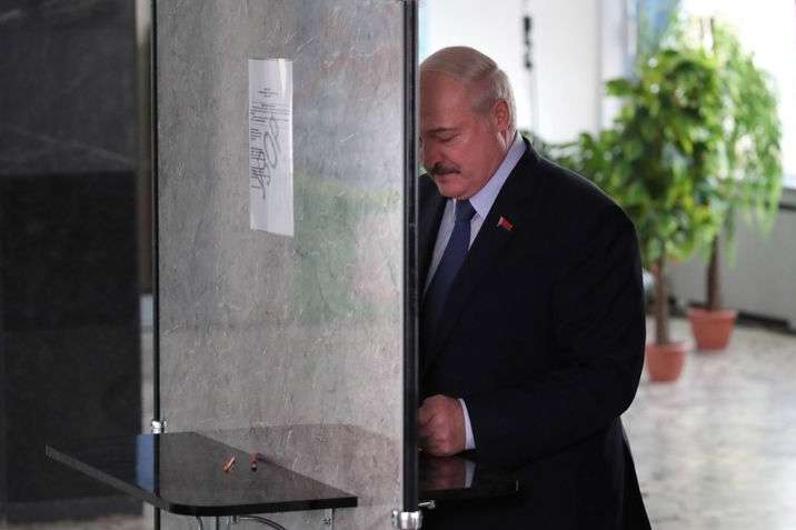 Євродепутати пропонують ввести санкції щодо Білорусі