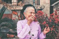 Американец заработал $100 тысяч долларов за секс с пенсионерками. Родители требуют от парня вернуть деньги