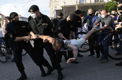 Євросоюз жорство відреагував на події в Білорусі