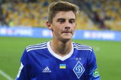 Божевільна ціна: «Наполі» відмовилось від придбання Миколенка