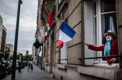 Станом на 14 серпня у Франції зафіксовано 209 365 заражень Covid-19, з них – 30 388 осіб померли, 83 472 одужали