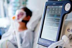 Міністр додав, що у Львівській області спостерігається завантаженість ліжок у понад 50%