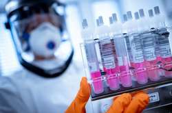 Британія підписала угоди на придбання 340 млн доз вакцини від коронавірусу