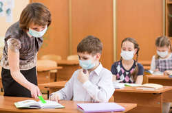 В «зеленыйї», «жовтыйї», «помаранчевый» зонах школи працюватимуть у звичайному режимі з чітким дотриманням правил безпеки в умовах коронавірусу