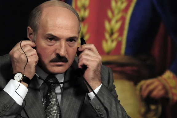Лукашенко поговорив з Путіним по телефону