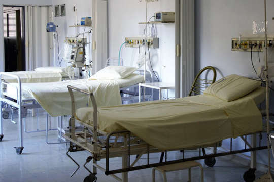 На Рівненщині місцева влада розгортатиме лікарні другої хвилі для хворих на Covid-19