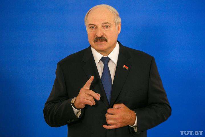 Лукашенко доручив перекинути бригаду десантників в Гродно