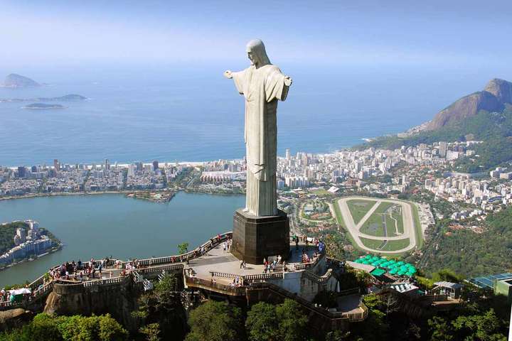 У Бразилії відкрили для відвідування статую Христа-Спасителя
